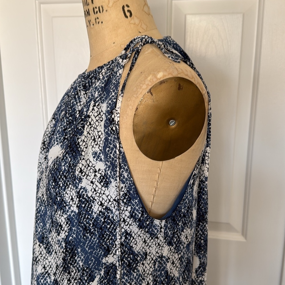 BCBG Maxazria Blue Snake Print Halter Women's Dress. Size S - Picture 4 of 11